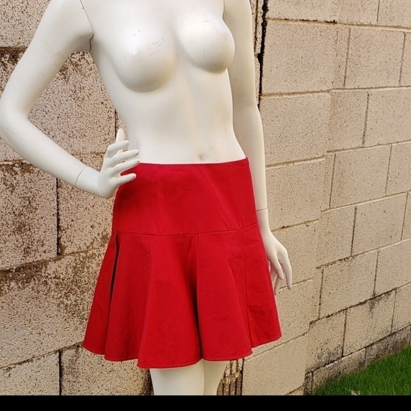 RED‎ VALENTINO LITTLE RED SKIRT - Picture 2 of 4